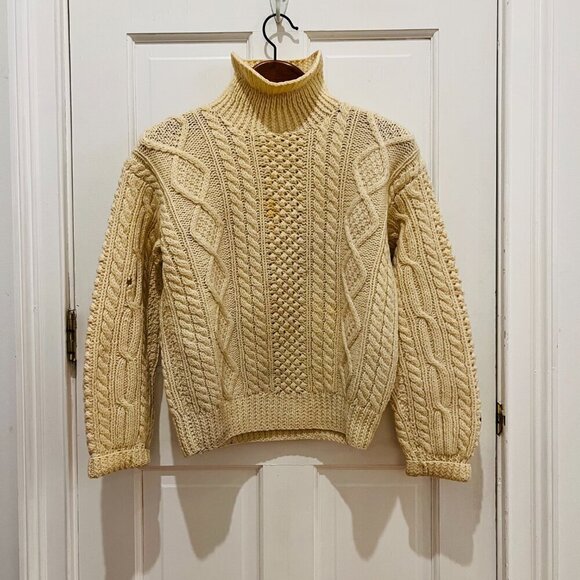 Sweaters - Vintage Cable Knit Knitted by Hand Ireland Thick Wool Ivory Sweater Size Small